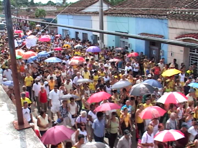 Acogida a la Virgen de la Caridad