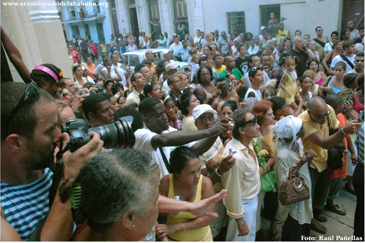 La Iglesia en Cuba despide al Padre Mariano Arroyo - Fotos: Orlando M&aacute;rquez