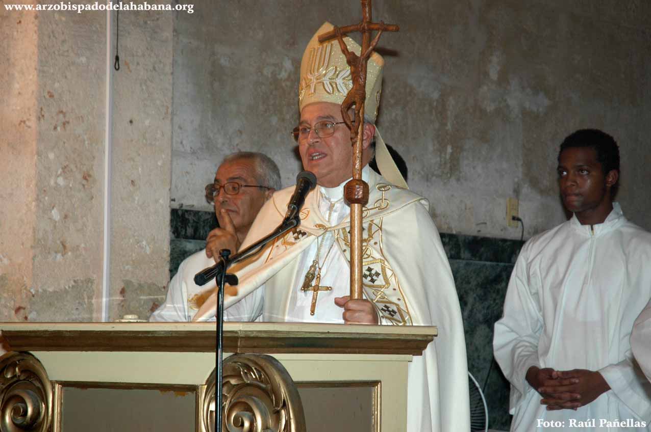 Procesi�n de la Caridad en la Arquidi�cesis habanera.