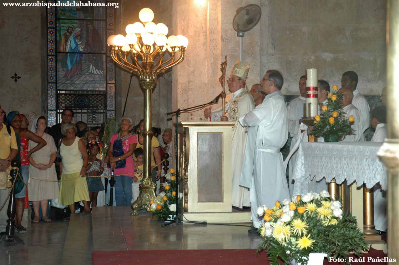Procesi�n de la Caridad en la Arquidi�cesis habanera.