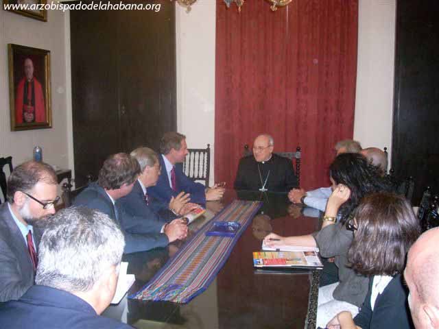 Recibe el Cardenal Arzobispo de La Habana al Viceministro para el Desarrollo Econ&oacute;mico de Italia.