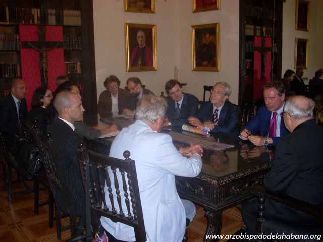 Recibe el Cardenal Arzobispo de La Habana al Viceministro para el Desarrollo Econ&oacute;mico de Italia.