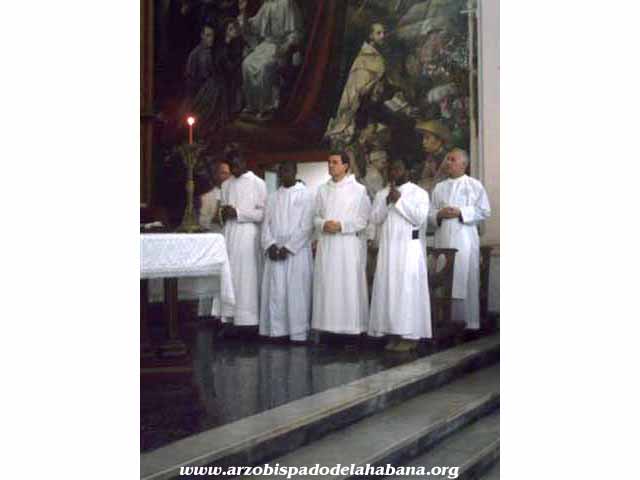 Ordenaci&oacute;n diaconal de&nbsp;monjes benedictinos