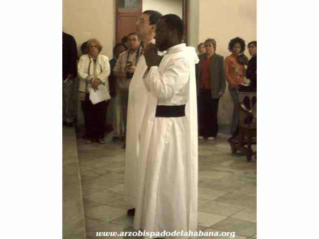 Ordenaci&oacute;n diaconal de&nbsp;monjes benedictinos