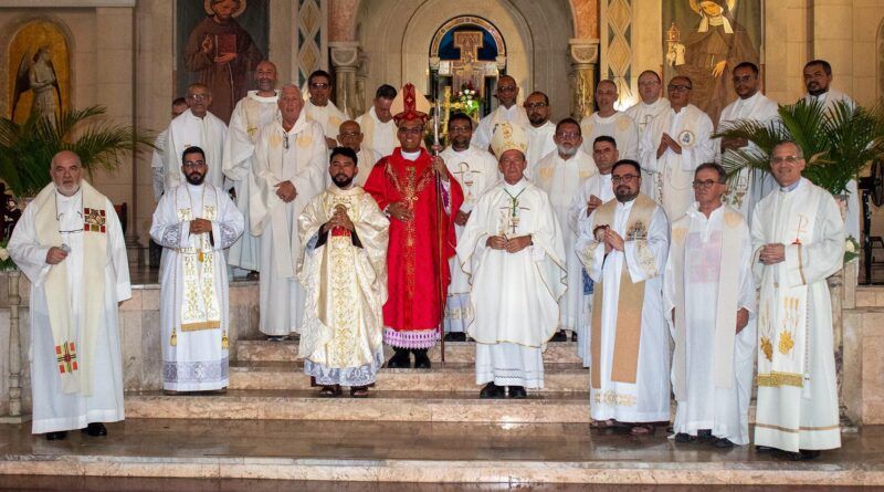 Paz y alegría en la Iglesia de Jesús de Miramar en Playa Paz y alegría en la Iglesia de Jesús de Miramar en Playa