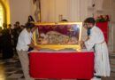 Parroquia Santa Catalina de Siena y sus feligreses recibieron con gran solemnidad a las imágenes-relicario